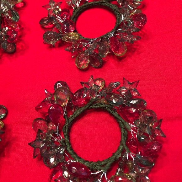 4 Vintage Christmas Holiday Napkin Rings Holders - Picture 3 of 7